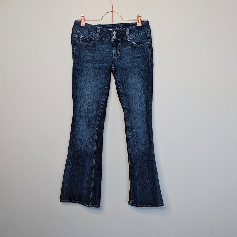 AMERICAN EAGLE Artist 4 short